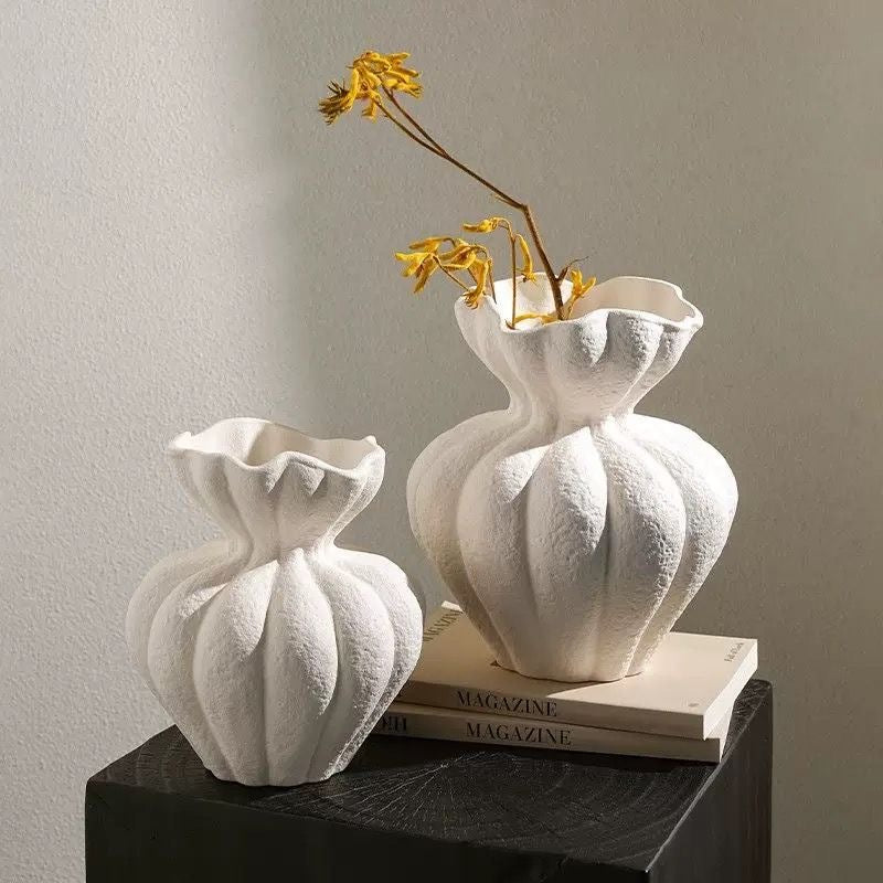 White Ceramic Wabi Sabi Vase – Flower Boutique Shape